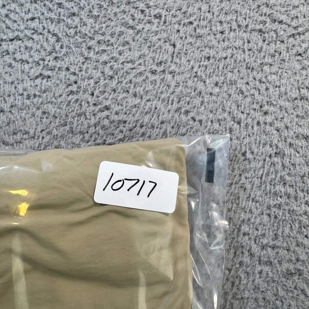 Nike Mens Cargo Pants Khaki Tan Tech Utility Multi-Pocket Tapered Size 32 M